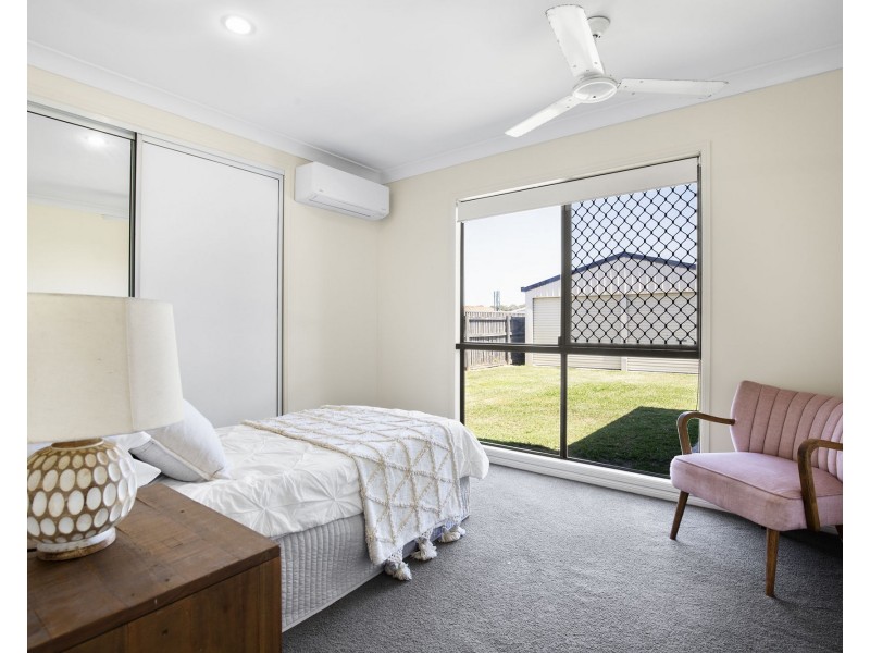 21 Lois Street, Mount Pleasant QLD 4740