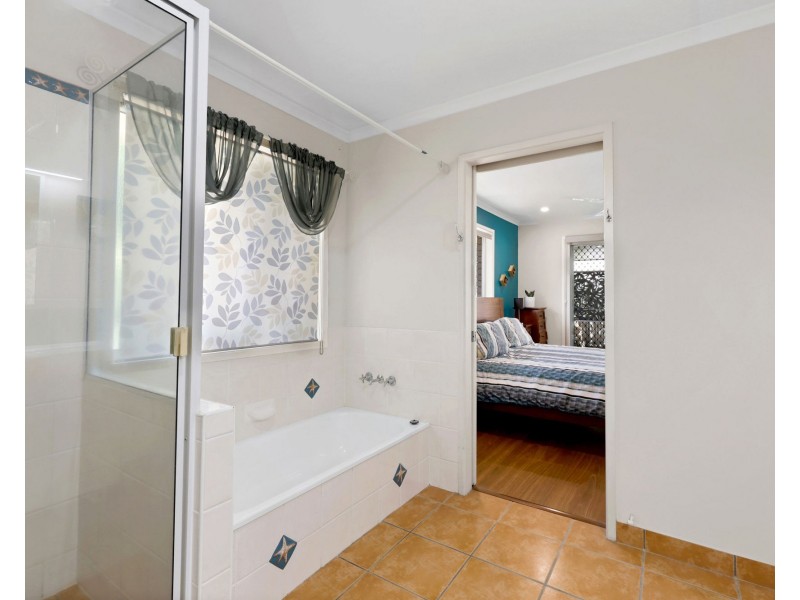 16 Barbat Court, Andergrove QLD 4740