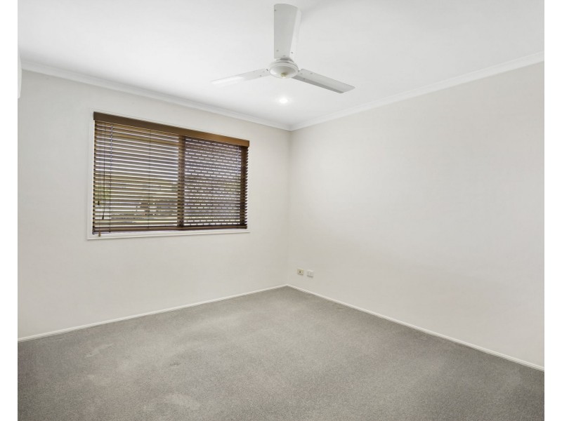 27 Gunsynd Street, Ooralea QLD 4740