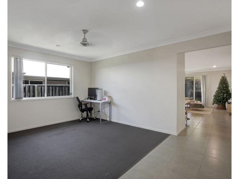 3 Peregian Court, Blacks Beach QLD 4740