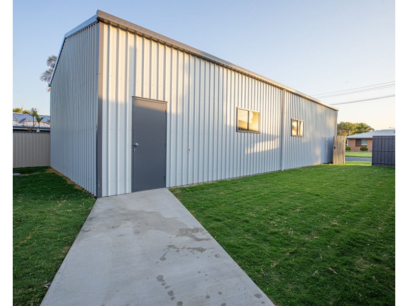 25 Warland Street, South Mackay QLD 4740