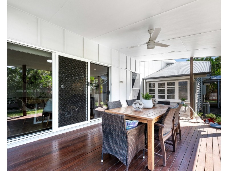 52 Perry Street, West Mackay QLD 4740