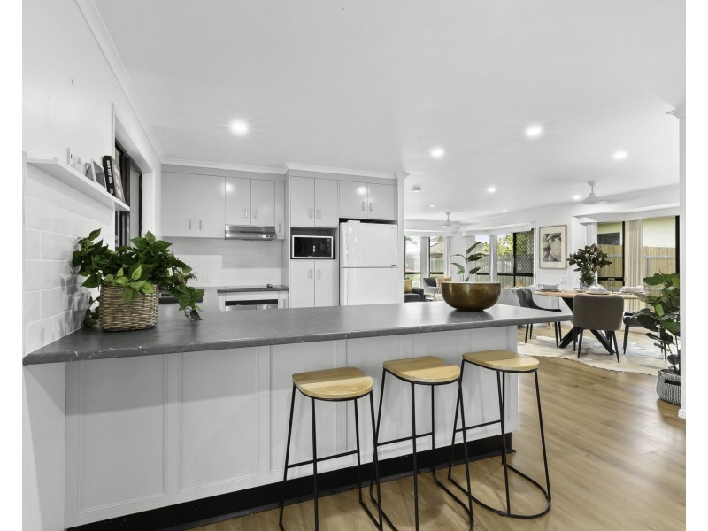 6 Marlin Court, Andergrove QLD 4740