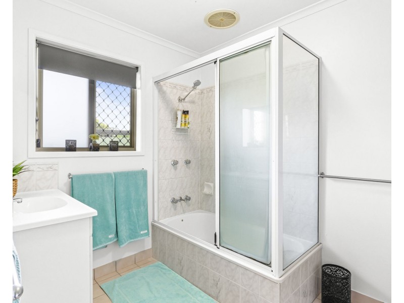 10 Davlyn Drive, Andergrove QLD 4740