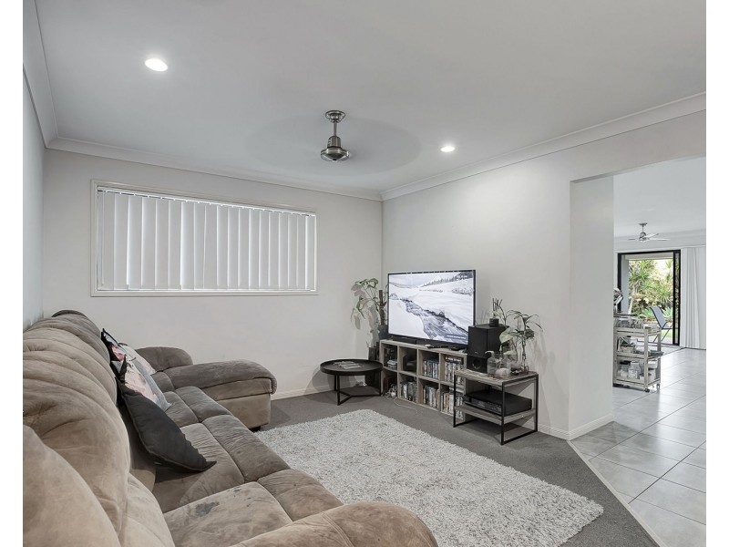 44 Coogee Terrace, Blacks Beach QLD 4740