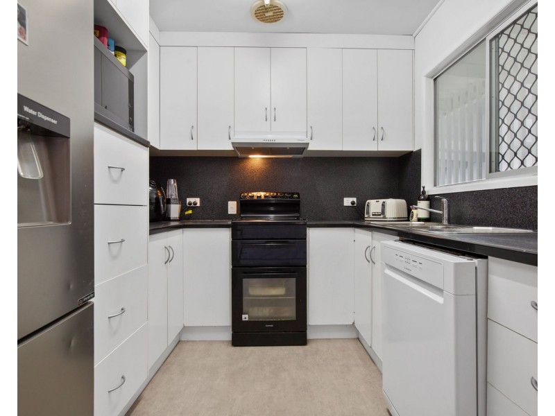 21 Downie Avenue, Bucasia QLD 4750