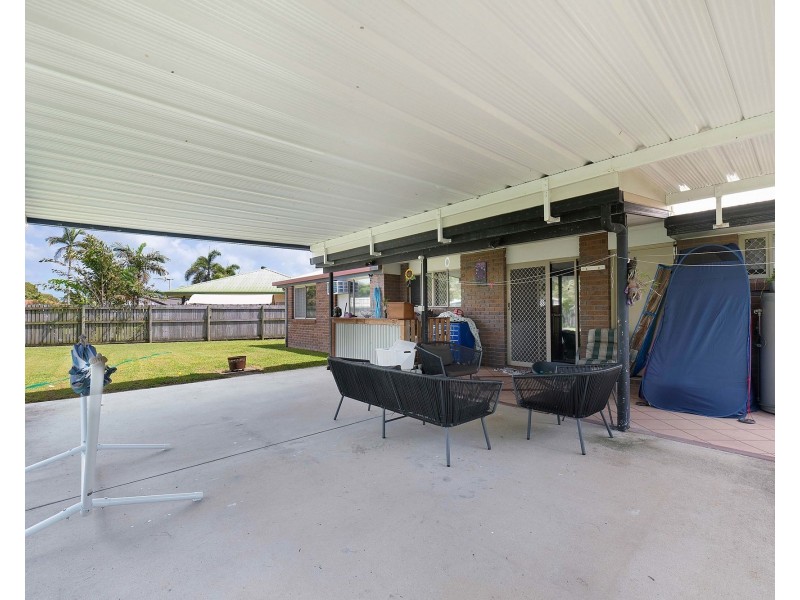 10 Freeman Avenue, Slade Point QLD 4740