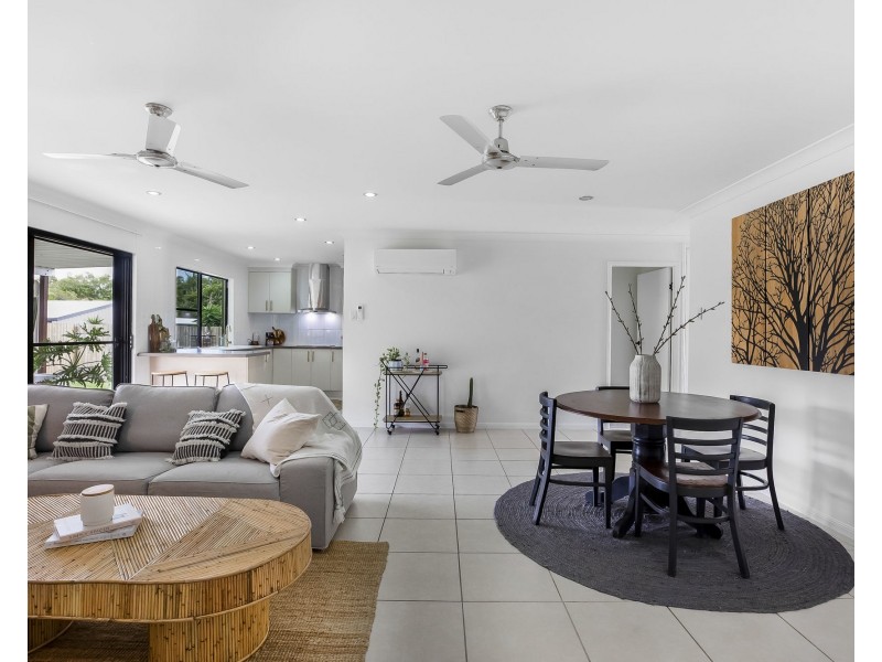 19 James Cook Drive, Rural View QLD 4740