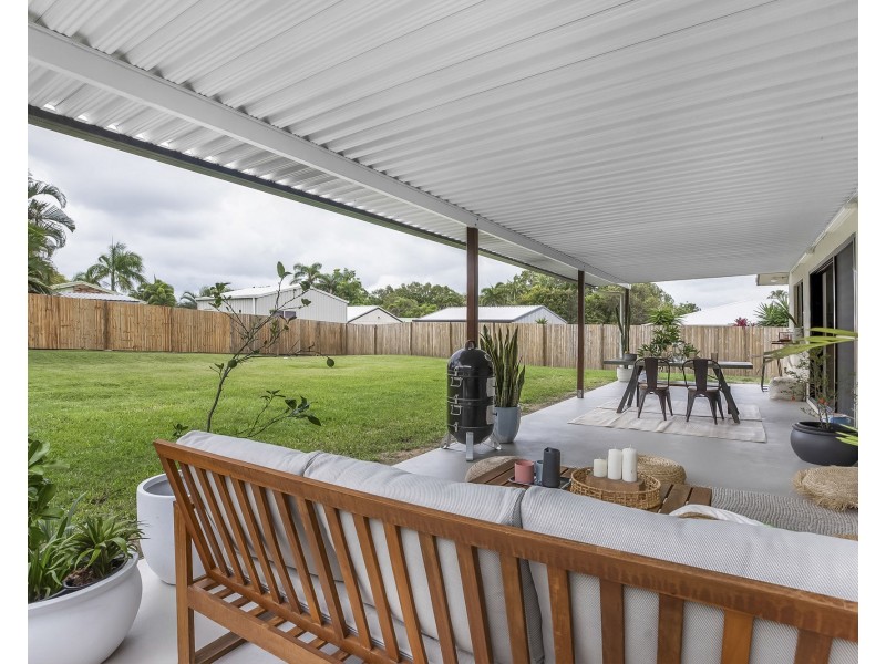 19 James Cook Drive, Rural View QLD 4740