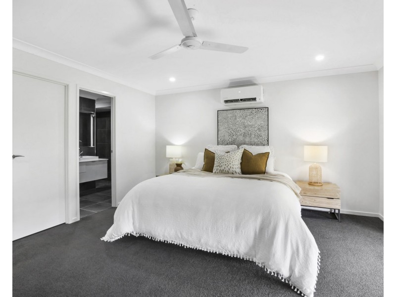 22 Devereux Street, Rural View QLD 4740