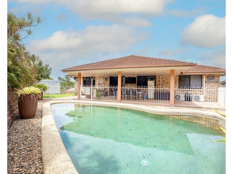 6 Talara Court, Rural View QLD 4740