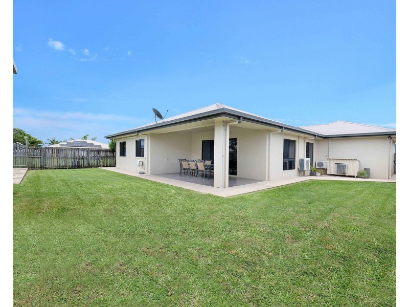 9 Fiona Court, Mount Pleasant QLD 4740