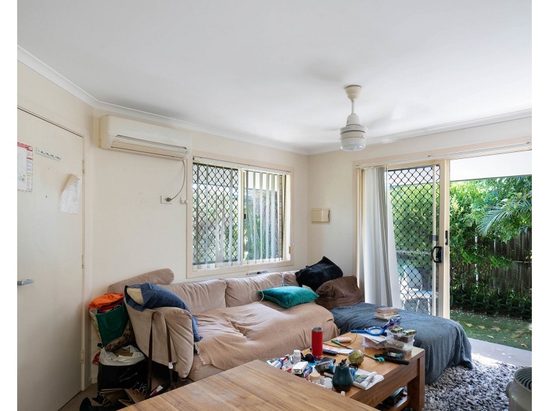 8/4 Don Wright Court, Andergrove QLD 4740
