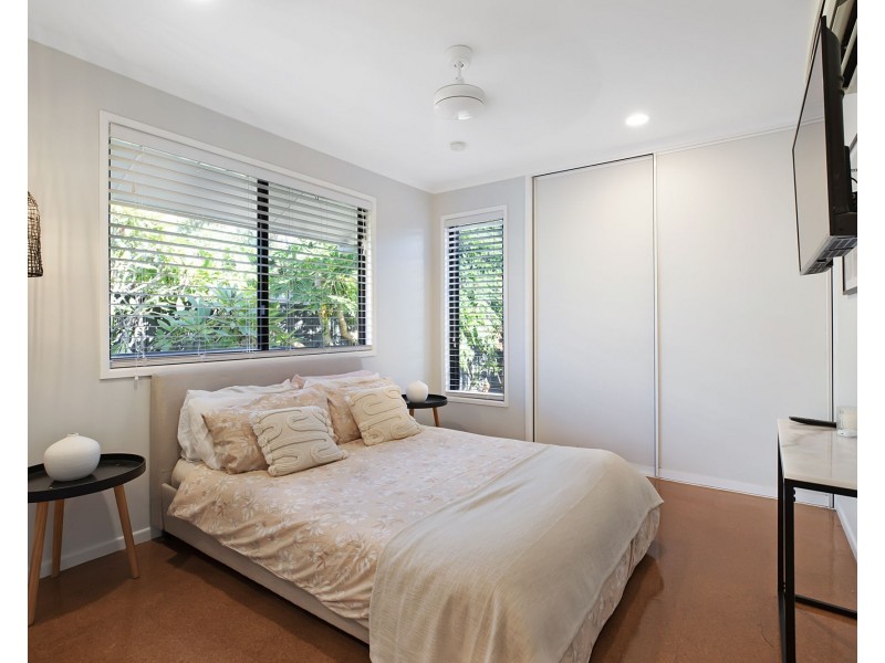 4 Cedar Court, Eimeo QLD 4740