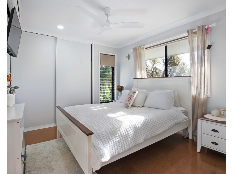 4 Cedar Court, Eimeo QLD 4740