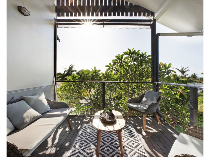 4 Cedar Court, Eimeo QLD 4740