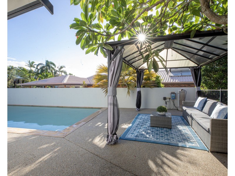 4 Cedar Court, Eimeo QLD 4740