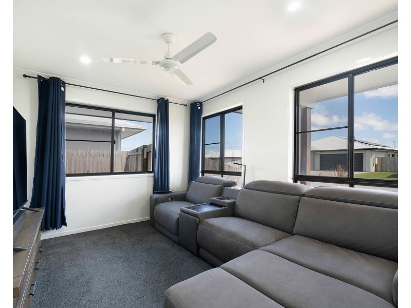 5 Coot Street, Rural View QLD 4740