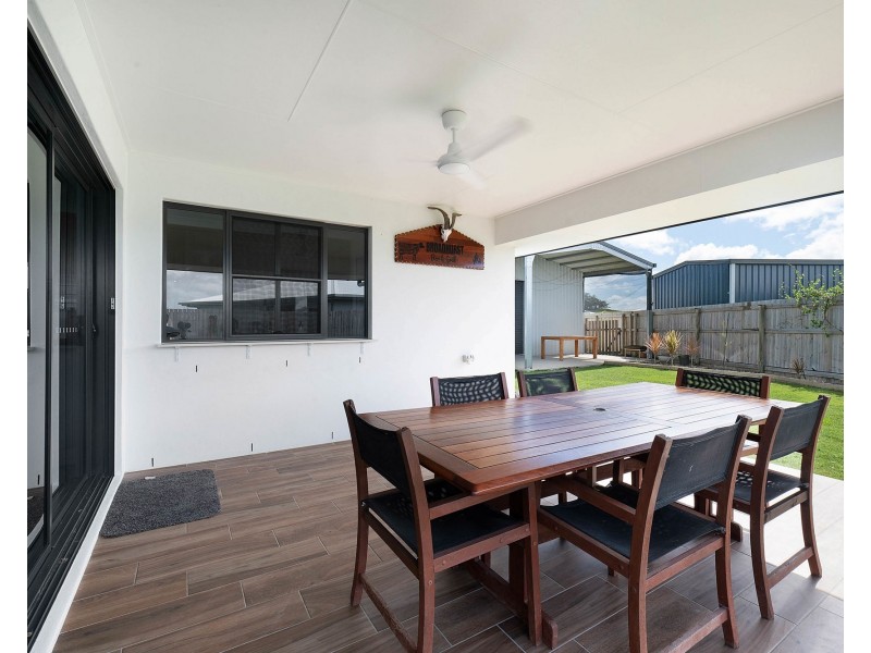 5 Coot Street, Rural View QLD 4740