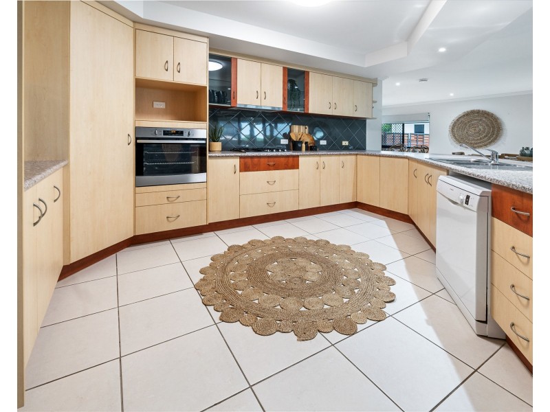 126 Dawson Boulevard, Rural View QLD 4740