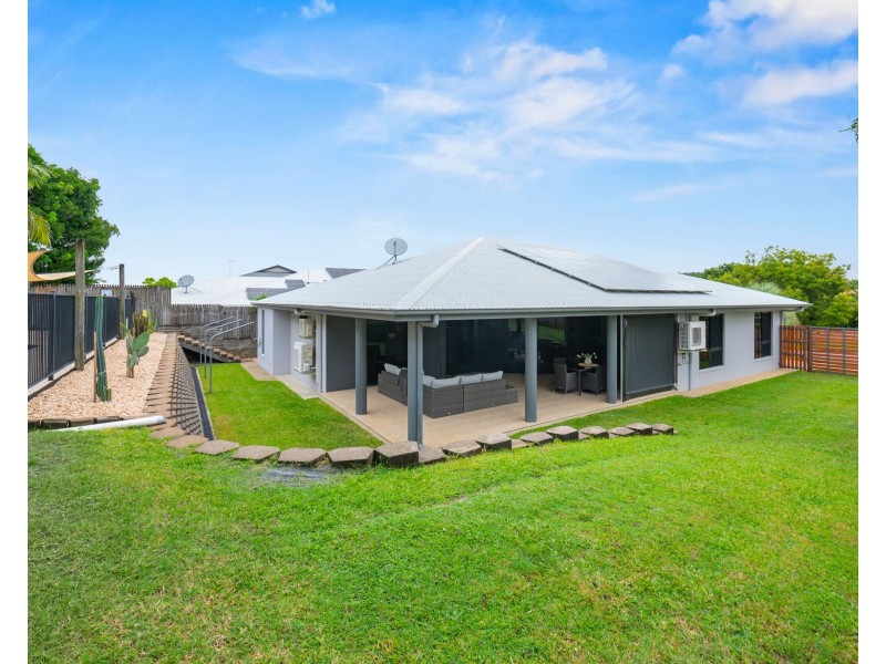 126 Dawson Boulevard, Rural View QLD 4740