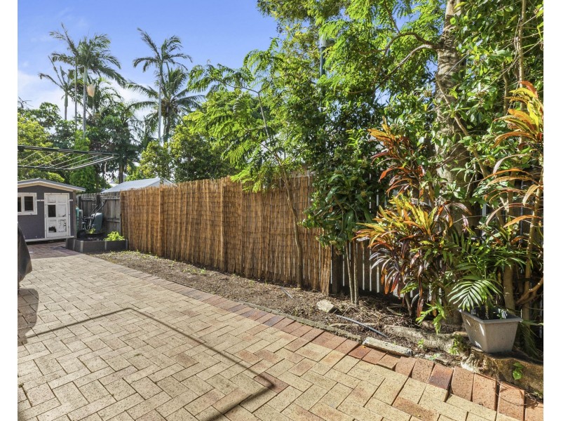 8/72a Wellington Street, Mackay QLD 4740