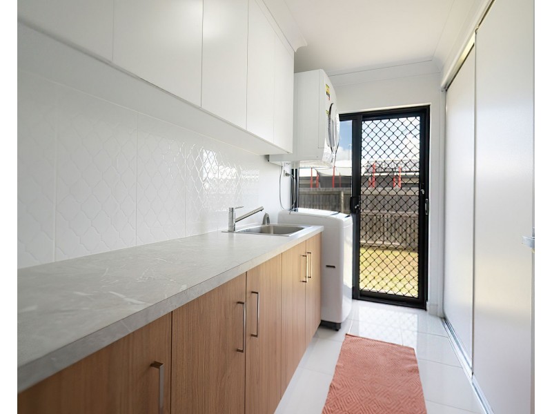 54 Beachwood Circuit, Bakers Creek QLD 4740
