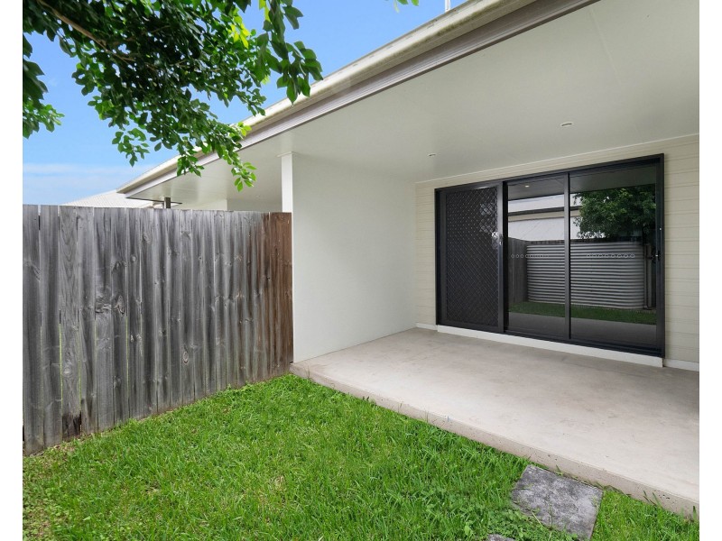 2/47a Holland Street, West Mackay QLD 4740