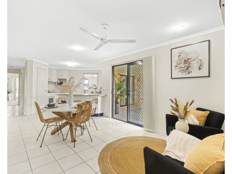 4 Porpoise Place, Andergrove QLD 4740