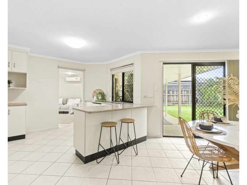 4 Porpoise Place, Andergrove QLD 4740