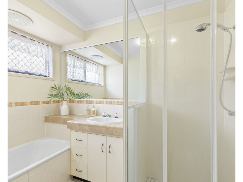 4 Porpoise Place, Andergrove QLD 4740