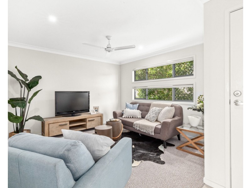 6 Parklane Crescent, Beaconsfield QLD 4740