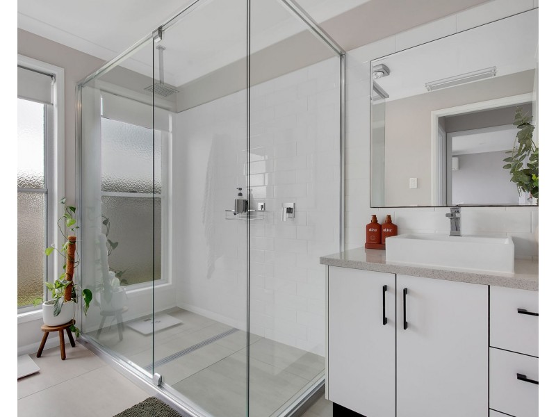 5 Albion Crescent, Mount Pleasant QLD 4740