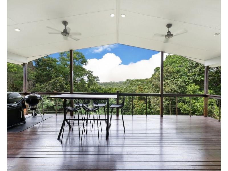 2 Bayview Drive, Habana QLD 4740