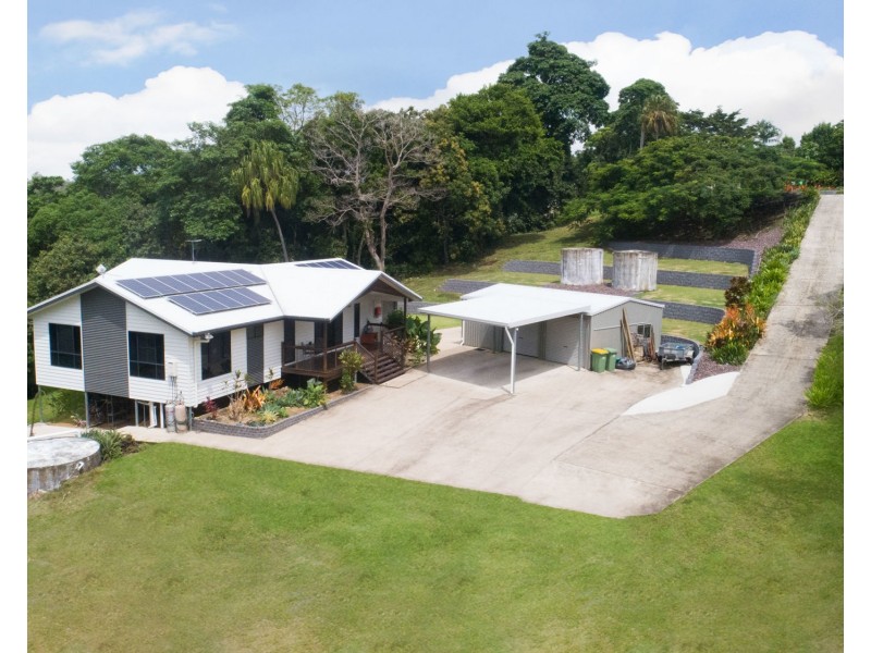 2 Bayview Drive, Habana QLD 4740