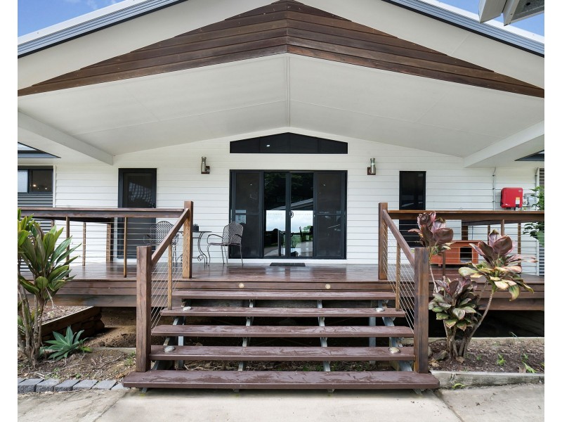 2 Bayview Drive, Habana QLD 4740