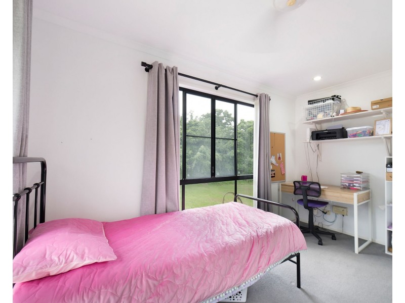 2 Bayview Drive, Habana QLD 4740