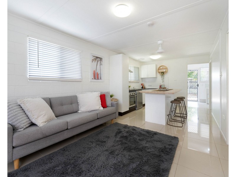 8/22 Pacific Drive, Blacks Beach QLD 4740
