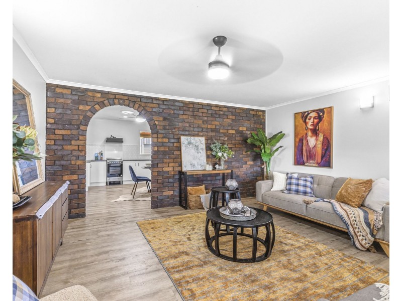 11 Karwin Drive, Andergrove QLD 4740