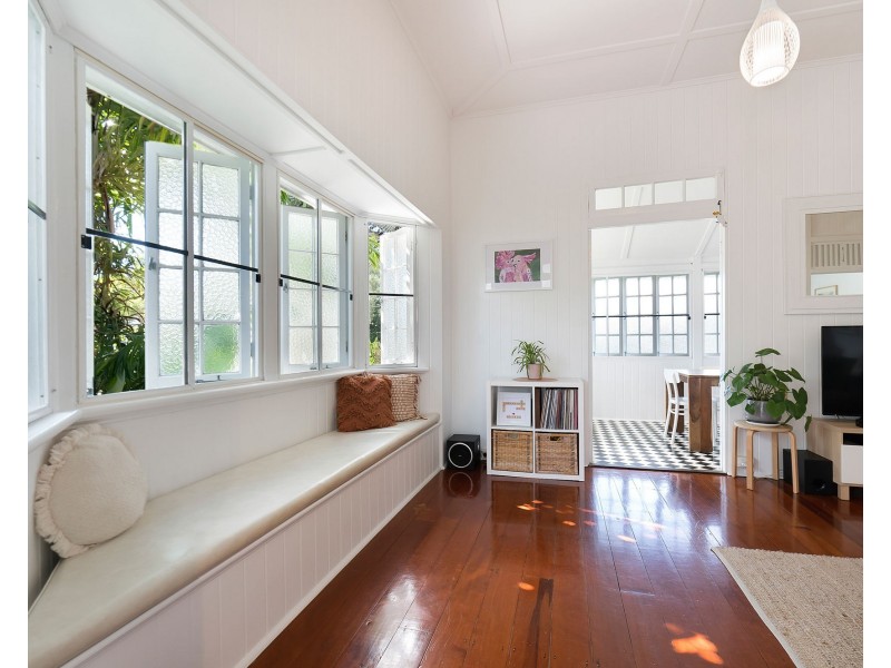 15 Taylor Street, West Mackay QLD 4740