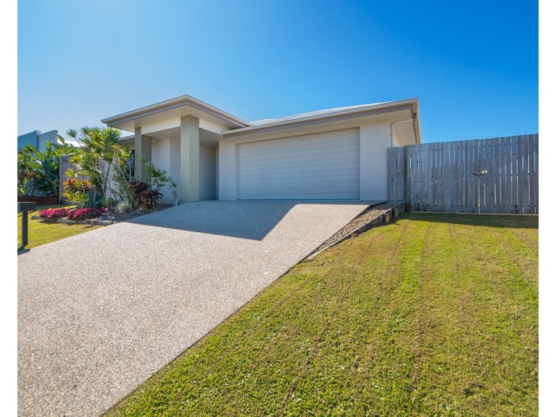 6 Jager Street, Rural View QLD 4740