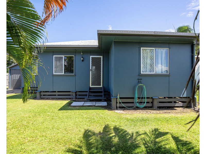 69 Pratt Street, South Mackay QLD 4740