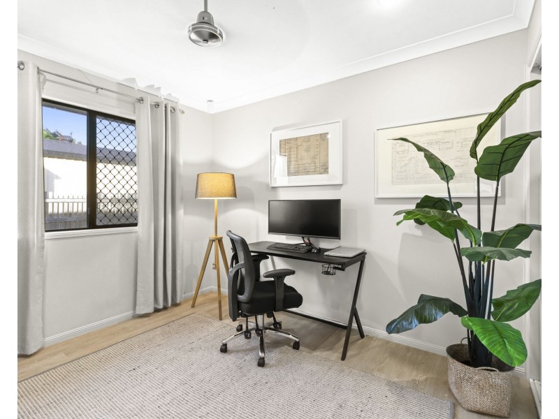 5 Rake Court, Andergrove QLD 4740