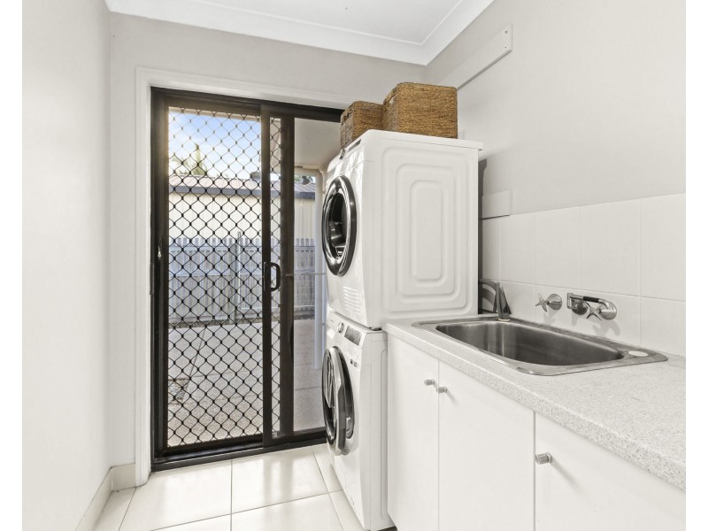 5 Rake Court, Andergrove QLD 4740