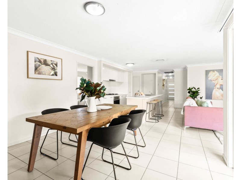7 Parklane Crescent, Beaconsfield QLD 4740