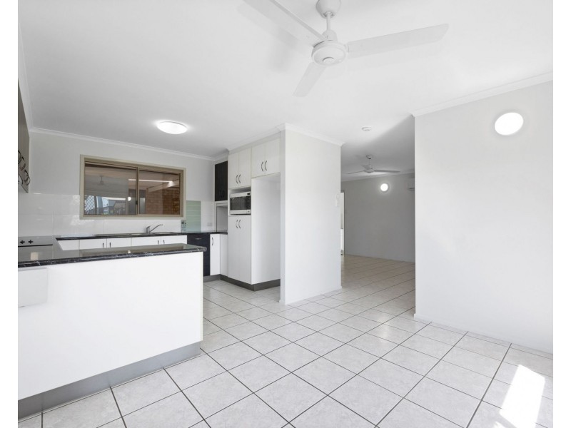 1/7 Penn Street, South Mackay QLD 4740