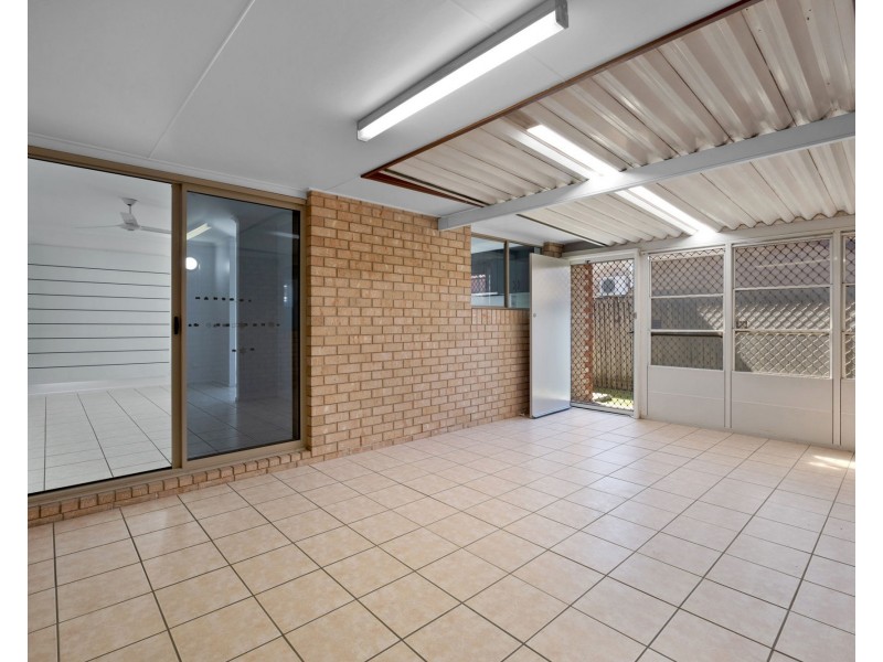 1/7 Penn Street, South Mackay QLD 4740