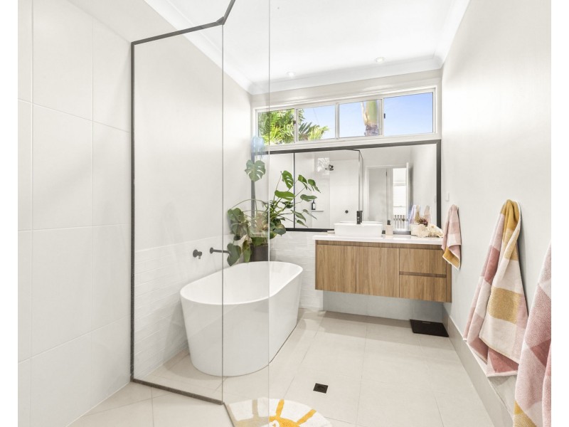 1/9A Byron Street, Mackay QLD 4740