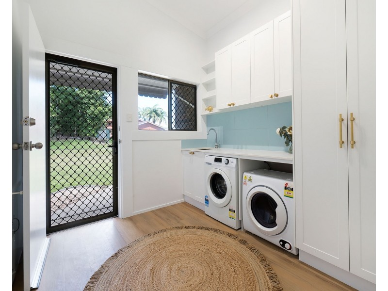 10 City View Court, Mount Pleasant QLD 4740