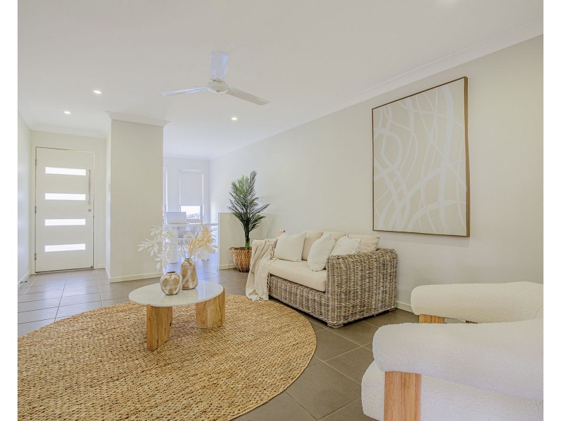 11B Westaway Crescent, Andergrove QLD 4740